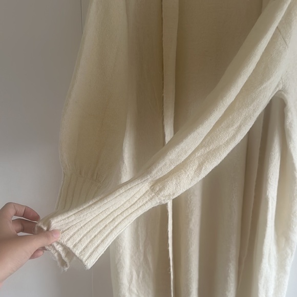 AFRM cream long cardigan - Picture 10 of 15